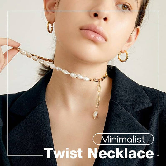 Minimalist Twist Necklace